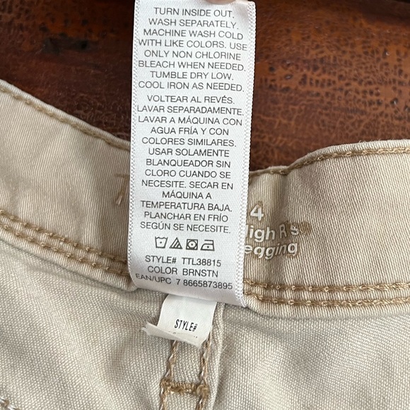 Time and Tru | Khaki High Rise Jegging Size 14 Women’s - Picture 10 of 10